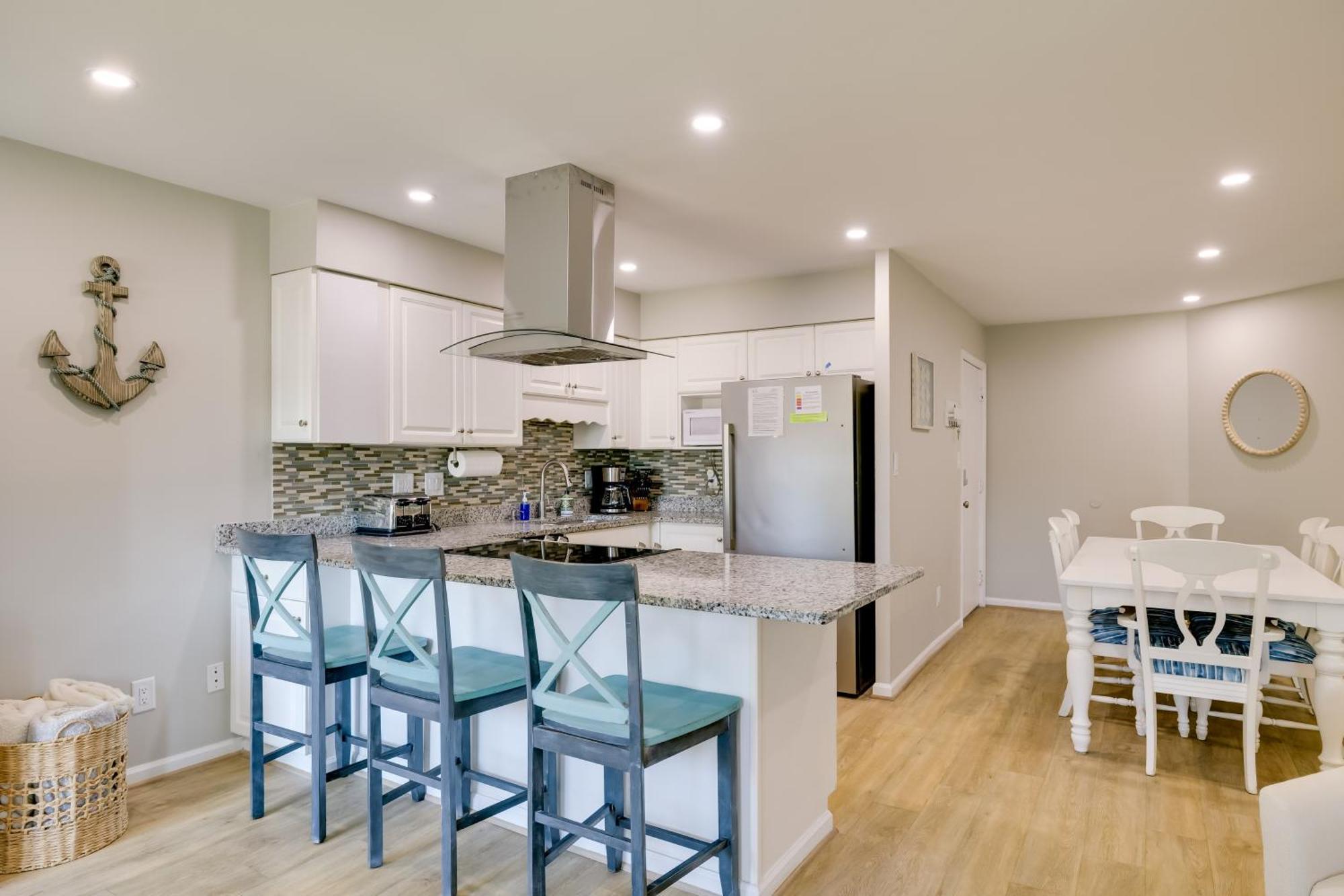 Emerald Isle Condo With Indoor Pool And Beach Access! المظهر الخارجي الصورة