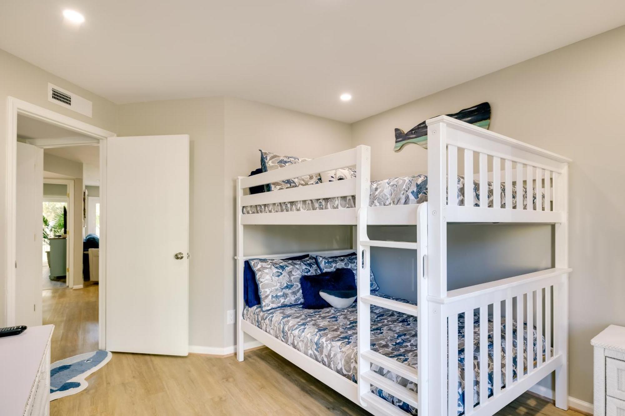 Emerald Isle Condo With Indoor Pool And Beach Access! المظهر الخارجي الصورة